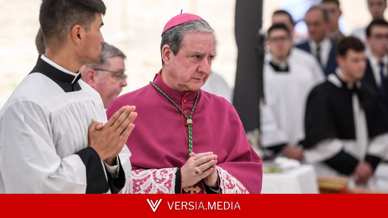 Quatre évêques de la fraternité Saint‑Pie X ordonnés sans l'accord du Vatican