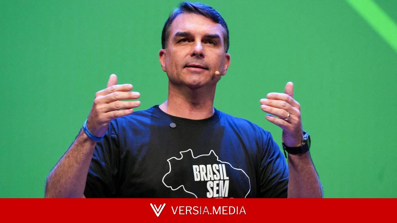 Brésil: Flavio Bolsonaro interdit de visite à son père jusqu'à la présidentielle