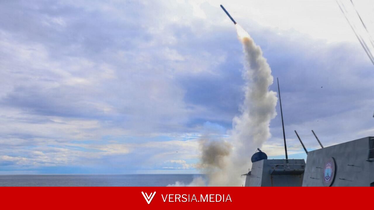 EN DIRECT - Moyen-Orient: les États-Unis bombardent à nouveau l'Iran, qui réplique en visant des bases du Golfe