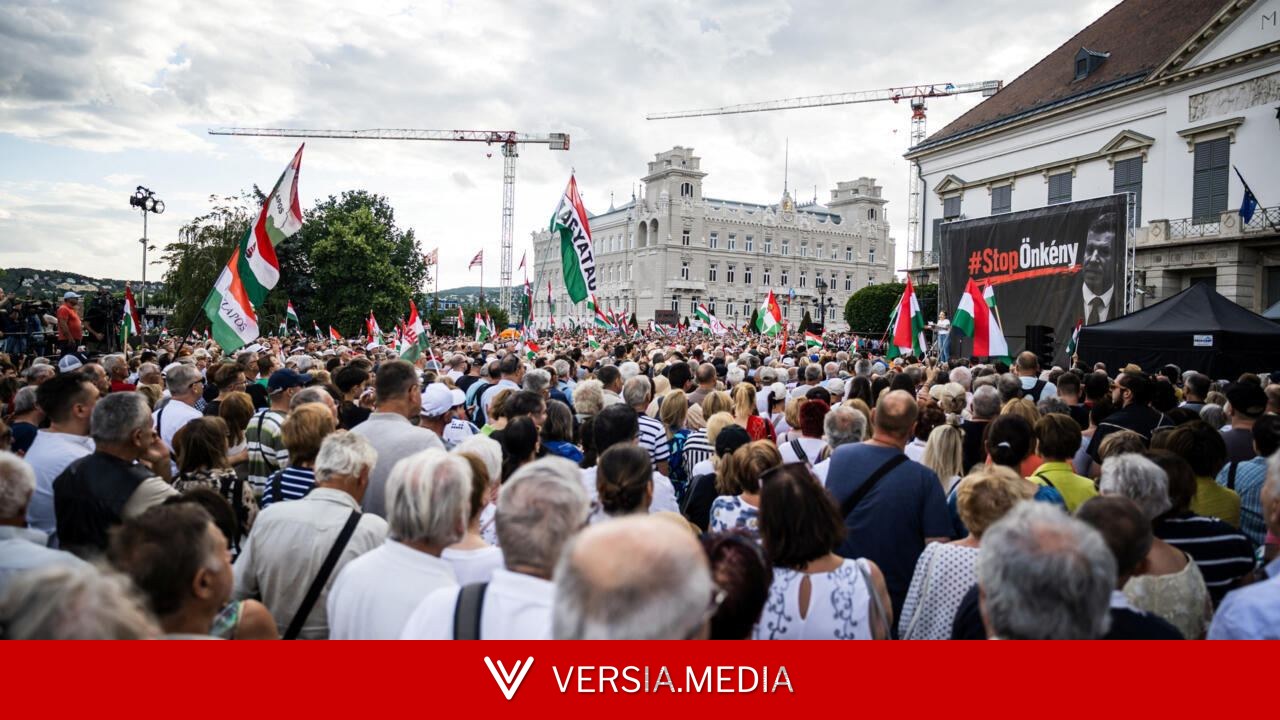 En Hongrie, des manifestants dans les rues contre une «désorbanisation» expéditive du pays